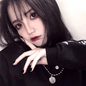 非主流超酷女生头像推荐｜甜酷混搭风，轻松打造专属人设