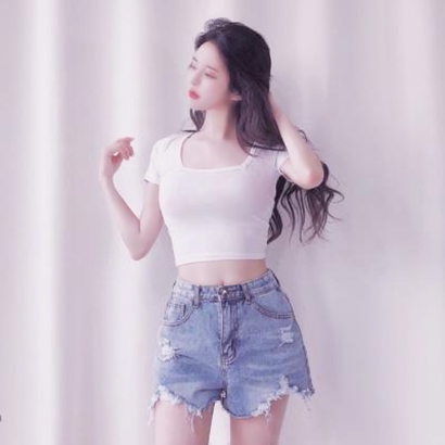 2026超火潮流网红美女生头像｜高级感颜值款必存