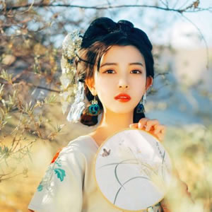 古风女闺蜜头像一对两张 汉服 / 襦裙造型 小众不撞款