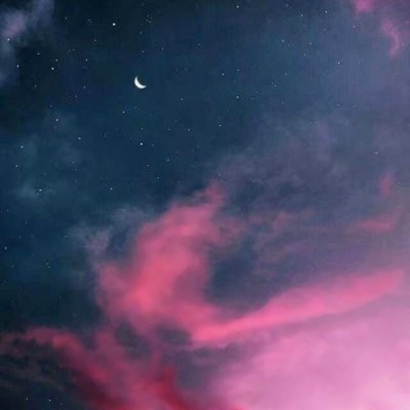 绝美天空风景头像大全：治愈系云朵 / 晚霞 / 星空款，百搭不撞款