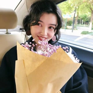 高质感气质爱笑女生微信头像合集|日常用不撞款,尽显温柔气场