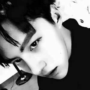 高冷超拽酷男生头像精选|不撞款!适合爱耍帅的你