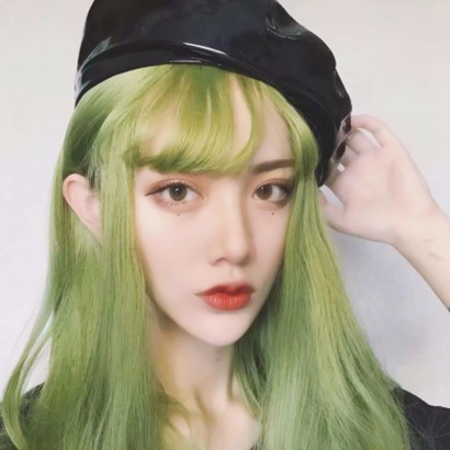 元气感女生染头发头像：显嫩发色搭配灵动表情，告别千篇一律