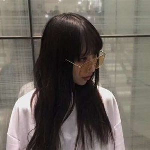 小众高冷情侣头像一左一右：拒绝烂大街，情侣专属氛围感