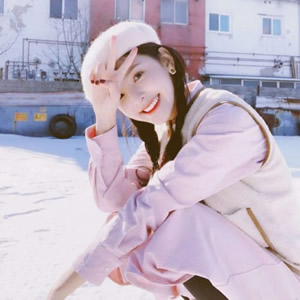 女生冬天清新微信头像｜冬日氛围感拉满，温柔又治愈