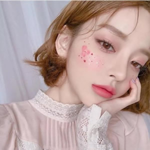 可爱小清新微信头像女：元气少女专属，简单又显气质