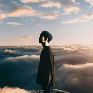 超酷男生侧脸头像合集：帅气感爆棚