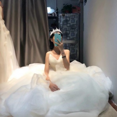 2026热门高清婚纱女生头像 精致细节 适配社交平台