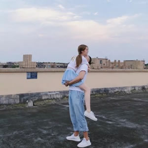 阳光可爱青春情侣头像 甜度满分