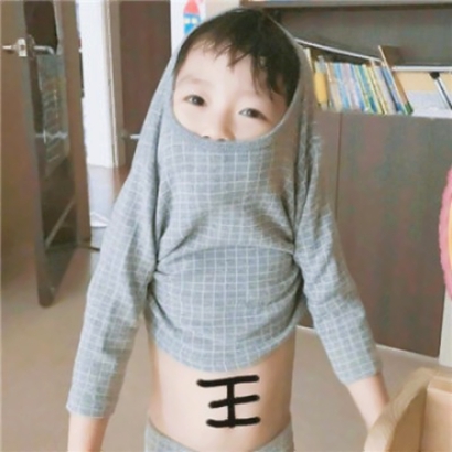 萌娃头像情侣款｜搞怪可爱风，甜度满分的头像组合