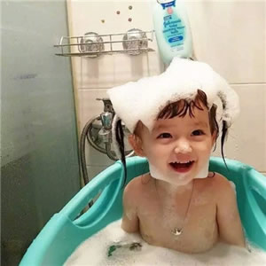 高清搞怪小孩头像合集：可爱搞怪不重样