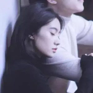 新式微信情侣头像图片：高甜氛围感 + 高清无水印，情侣必存！