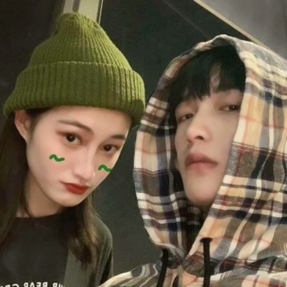 幸福情侣头像一对两张，情侣秀恩爱必备