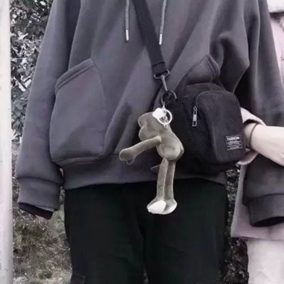 真人情侣头像一左一右设计 氛围感拉满情侣专属头像合集