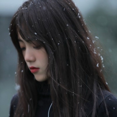 个性意境女生头像合集：从清新到冷艳，满足不同风格偏好