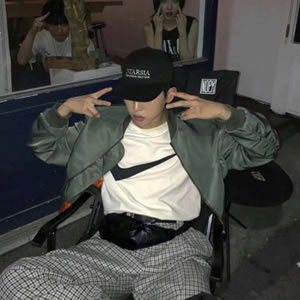 男生QQ头像霸气超拽：气场拉满！