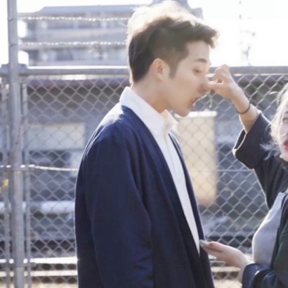 小众高级微信真人情侣头像：不烂大街款，记录情侣甜蜜瞬间