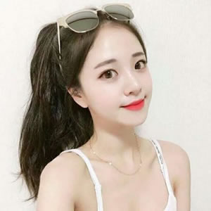 真实清纯可爱女生头像 小众耐看真人图片