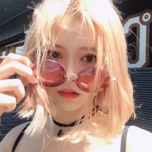 高冷女生专属个性头像：厌世风 / 禁欲系 / 酷飒风，每款都戳心