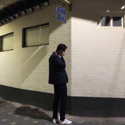 温柔韩系风情侣头像两张一男一女 高清无水印
