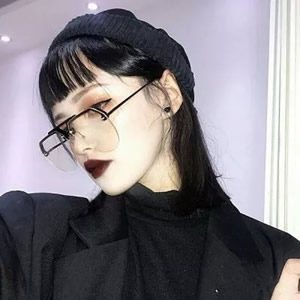 高冷霸气个性女生头像 小众酷感女生