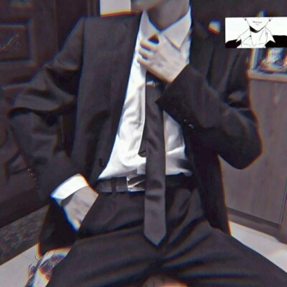 qq头像男生衬衫半身不露脸