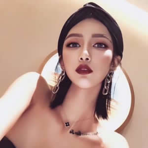 QQ头像女生超拽霸气女王范合集