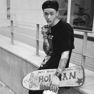QQ头像男生帅气冷酷黑白合集
