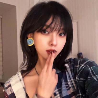 冷淡拽酷腹黑真人女生头像 女生头像 第22张