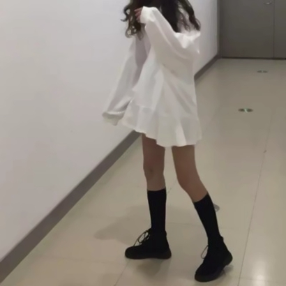 暗系潮女生头像合集｜酷飒丧系女生 女生头像 第24张