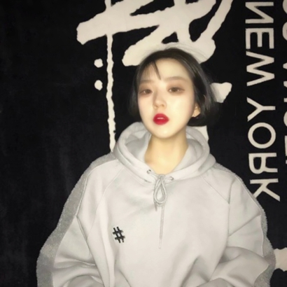 冷淡拽酷腹黑真人女生头像 女生头像 第9张