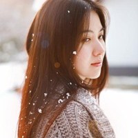 下雪天女生头像唯美｜氛围感冬日雪景女生头像合集