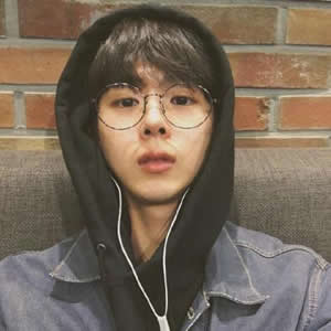 帅哥图片头像00后真人 男生头像 第9张