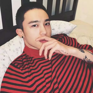 真人头像男生成熟 男生头像 第15张 真人头像男生成熟 男生头像 第15张