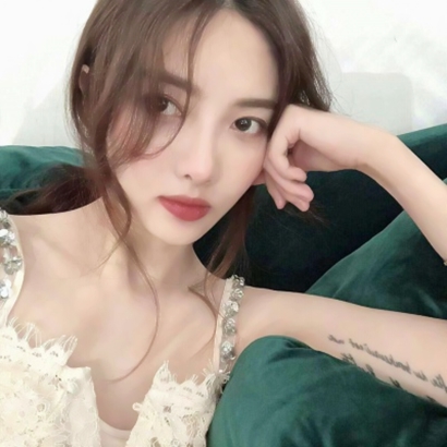 qq头像女生真人气质合集