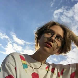 欧美头像女生唯美 高清氛围感女 女生头像 第8张
