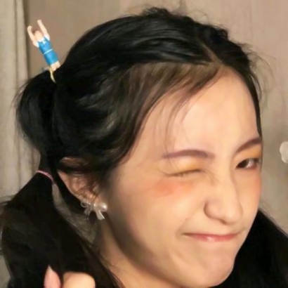 qq头像霸气侧漏女 女生头像 第14张