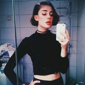 欧美头像女生唯美 高清氛围感女 女生头像 第12张