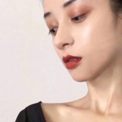 qq头像霸气侧漏女 女生头像 第20张