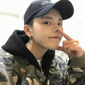帅哥图片头像00后真人 男生头像 第13张