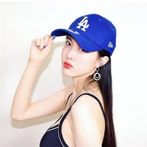 超拽霸气范儿女生头像 女生头像 第18张