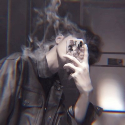 不露脸酷酷的男生头像