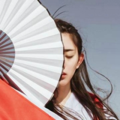 qq头像古风女生真人 女生头像 第7张