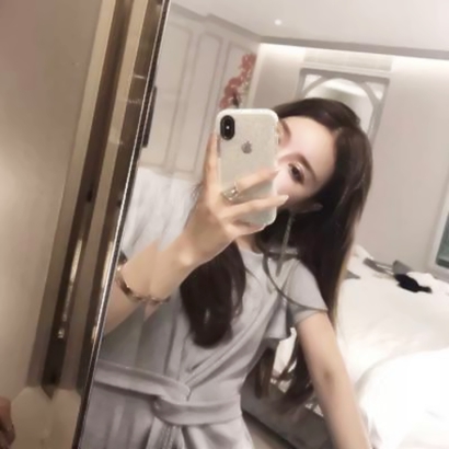 御姐的高冷头像 女生头像 第8张
