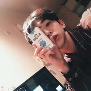 帅哥图片头像00后真人 男生头像 第12张