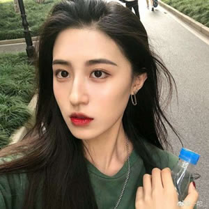 潮流绿色头像女生专用 简约酷感绿色系女 女生头像 第6张 潮流绿色头像女生专用 简约酷感绿色系女 女生头像 第6张