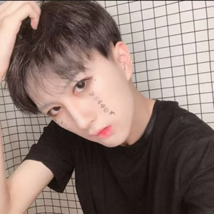 高冷帅气的男生头像 男生头像 第11张