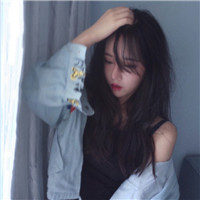 长发气质美女微信头像 女生头像 第8张