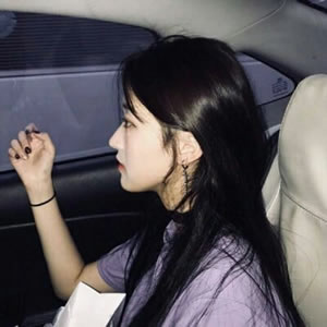 qq头像女生侧脸简单气质 女生头像 第7张