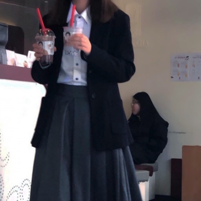 玩网部位女生头像 女生头像 第6张